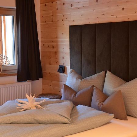 Luech Dl Finatzer Apartman San Martino in Badia Kültér fotó